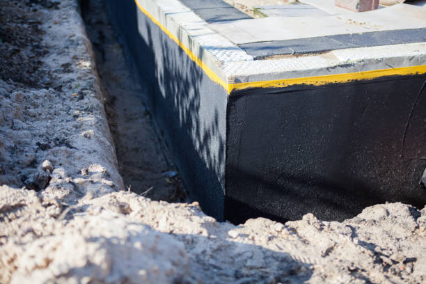 Professional Vapor Barrier Installation technician working in Iola, WI